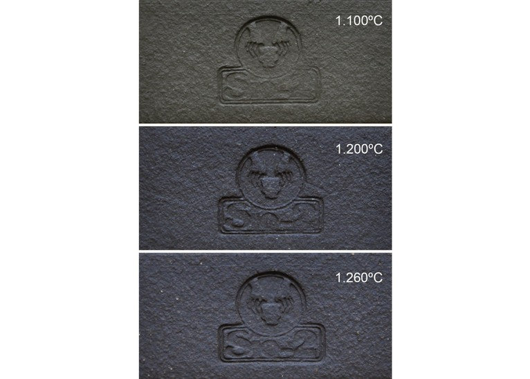 Vulcan Black Stoneware (Medium) 1200-1260C